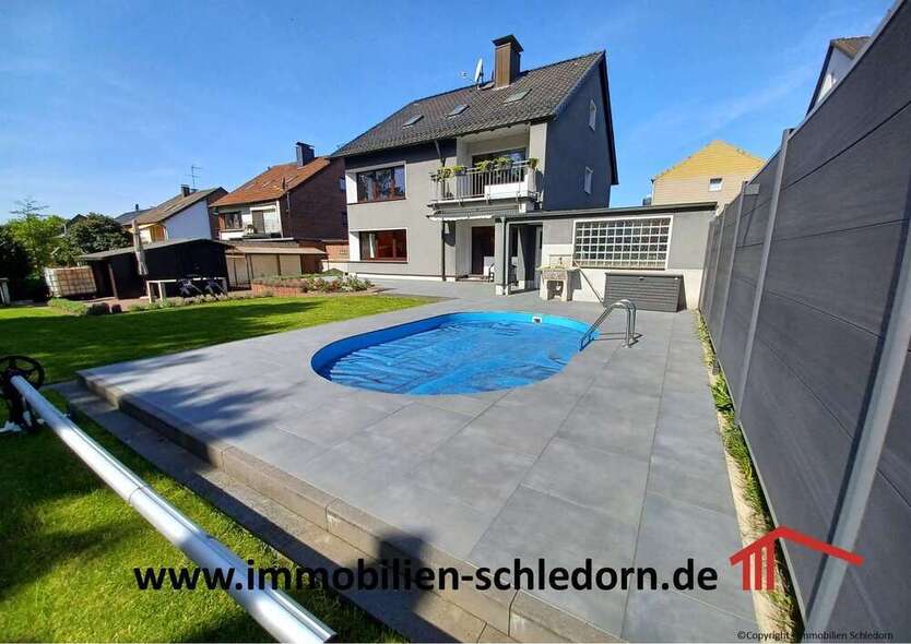 Haus zum Kaufen in Oberhausen 699.000 € 285 m²
