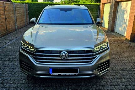 VW Touareg 115.000 km 36.900 &euro; Dinslaken 46535