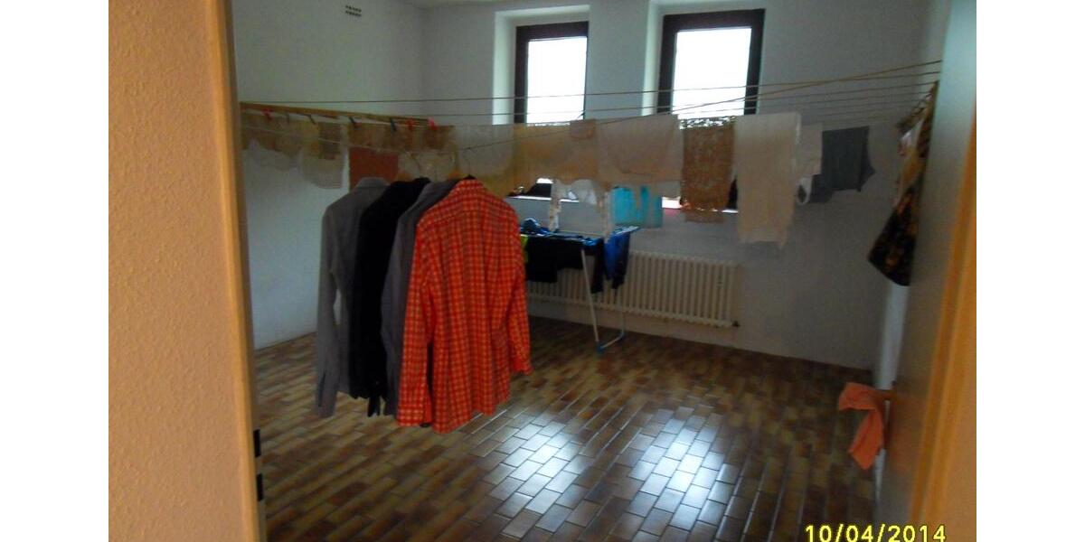 Etagenwohnung Duisburg Duisburg-Mitte - 2 Zimmer, 56 m&sup2;, 560&euro; | Angebot:26122201