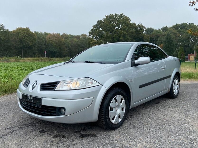 Renault Megane 126.000 km 2.490 € Neukirchen-Vluyn 47506