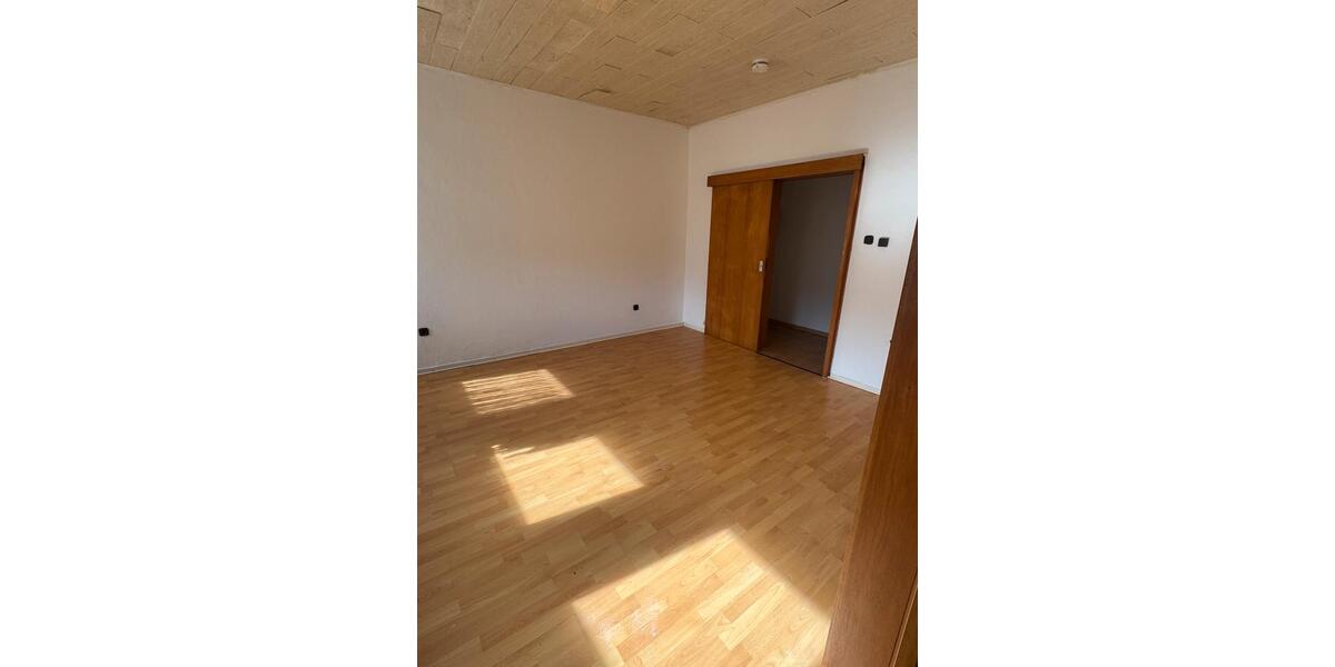 Etagenwohnung Duisburg Duisburg-Mitte - 2 Zimmer, 51 m&sup2;, 480&euro; | Angebot:25571238