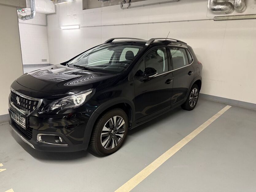 Peugeot 2008 17.000 km 13.500 € Düsseldorf 40549