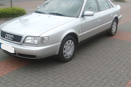 Audi 100 320.000 km 3.600 € Essen 45357
