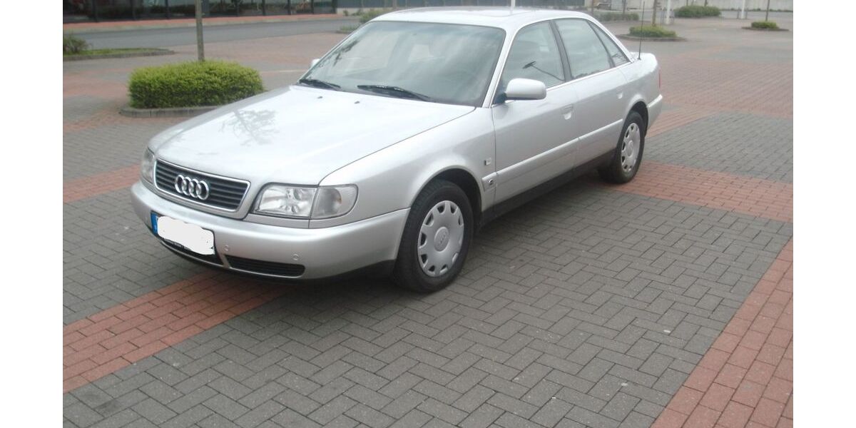 Audi 100 320.000 km 3.600 &euro; Essen 45357