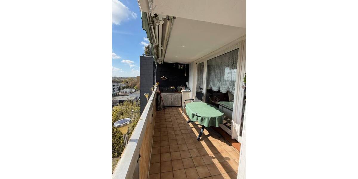 Etagenwohnung Krefeld / Fischeln Fischeln - 4 Zimmer, 100 m&sup2;, 199.500&euro; | Angebot:26292175