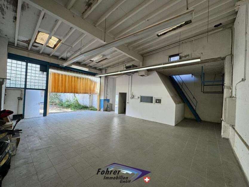 Haus zum Kaufen in Neuss 439.000 € 224 m²
