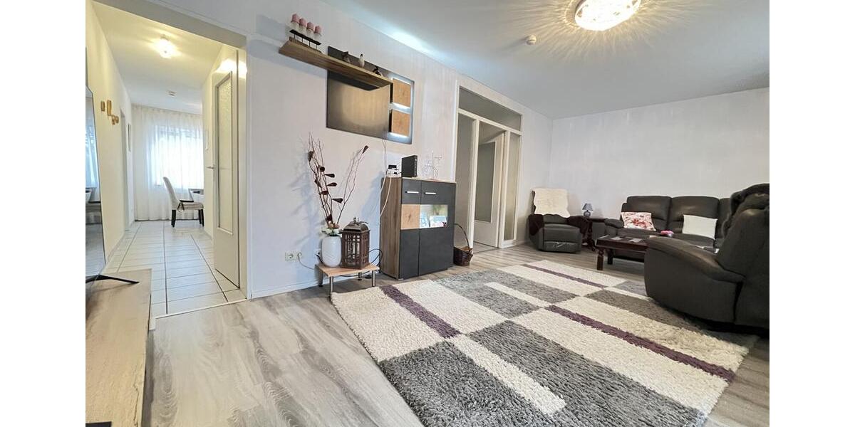 Erdgeschoßwohnung Voerde (Niederrhein) - 3.5 Zimmer, 77 m&sup2;, 420&euro; | Angebot:26187027
