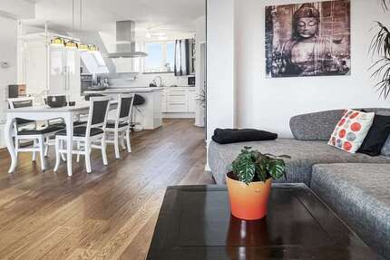 Wohnung zum Kaufen in Düsseldorf 549.000 € 92 m² 3 zimmer