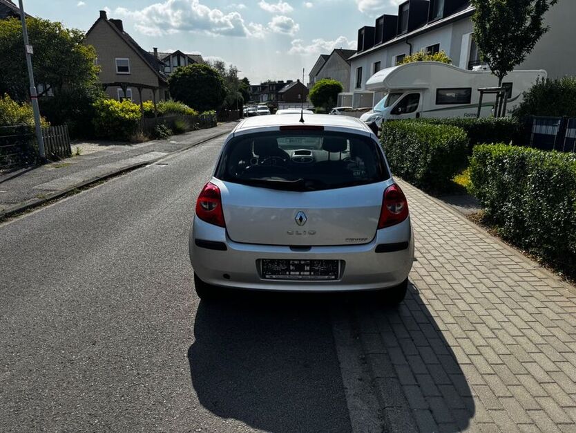 Clio