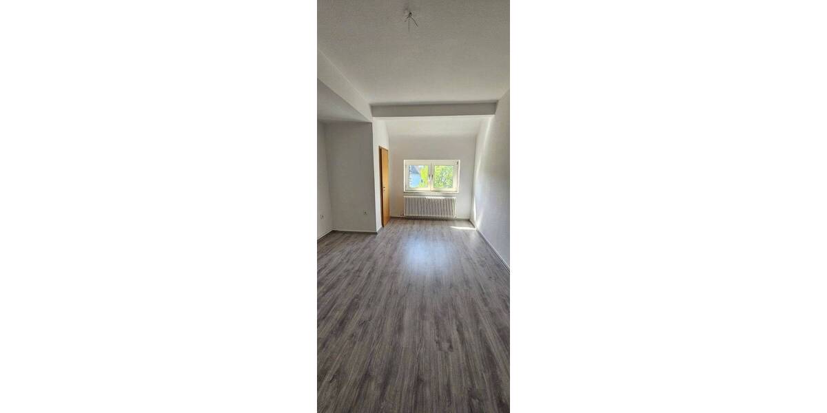 Etagenwohnung Essen Huttrop - 2 Zimmer, 69 m&sup2;, 559&euro; | Angebot:26868781