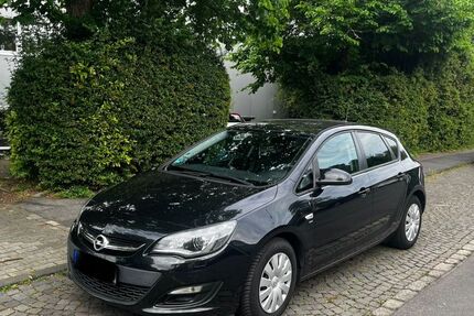 Opel Astra 143.700 km 7.100 &euro; Essen 45326