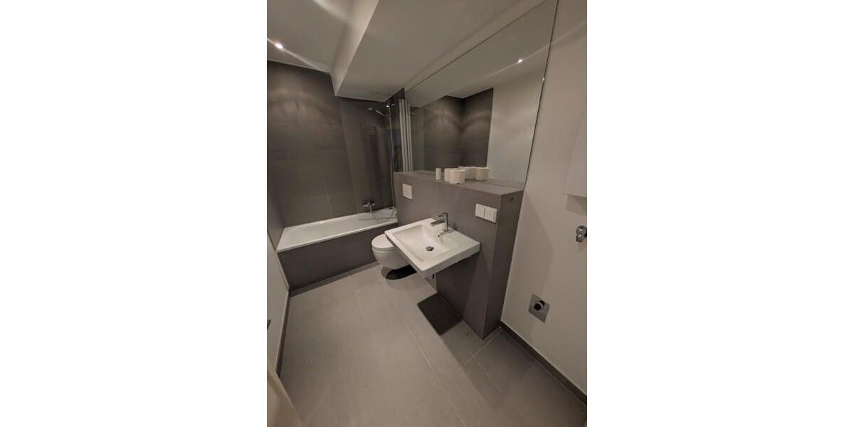 Erdgeschoßwohnung Düsseldorf Pempelfort - 1 Zimmer, 33 m&sup2;, 538&euro; | Angebot:25277393