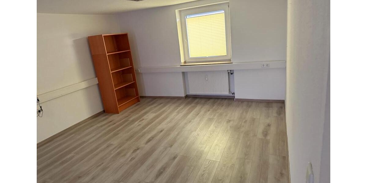 Büro in Gladbeck 110 qm zimmer