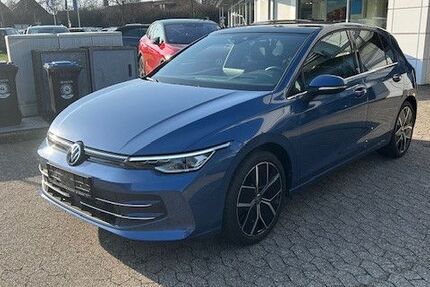 VW Golf 10.189 km 28.900 &euro; Düsseldorf 40472