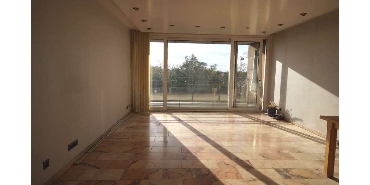 Wohnung zum Kaufen in Krefeld 198.000 € 83 m² 2 zimmer