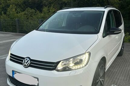 VW Touran 171.500 km 6.500 &euro; Hattingen 45527