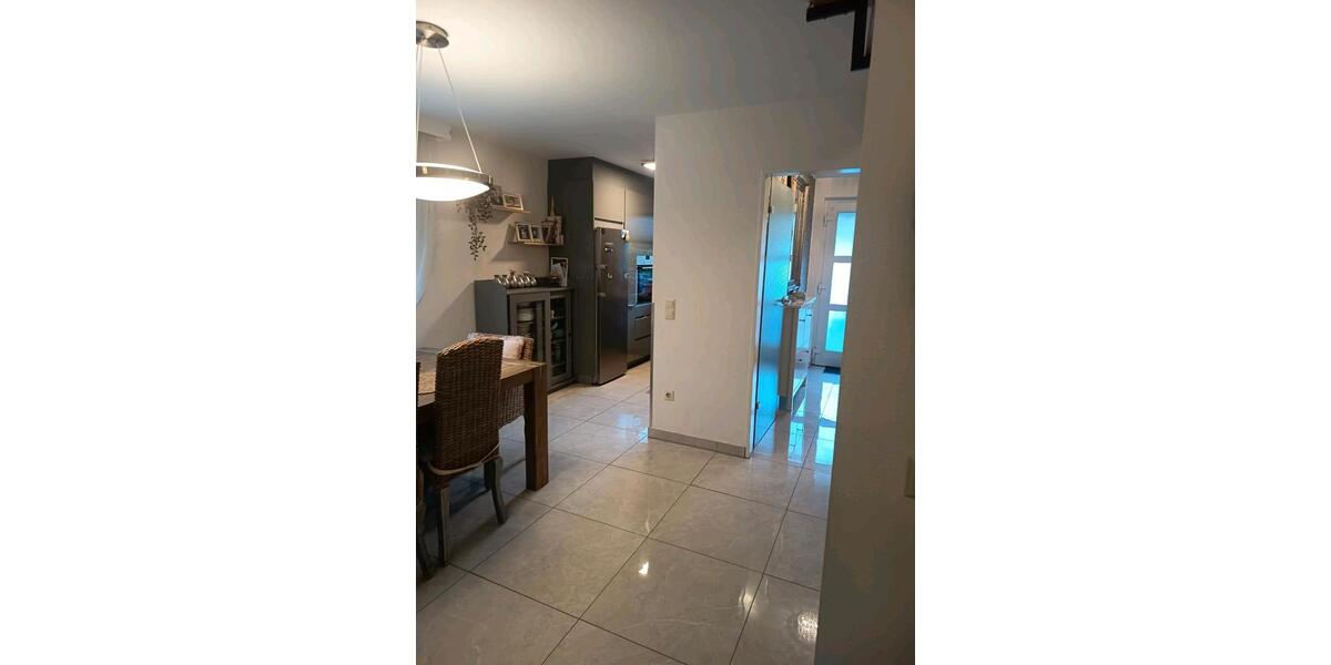 Reihenhaus Krefeld Hüls - 5 Zimmer, 110 m&sup2;, 449.000&euro; | Angebot:24842872