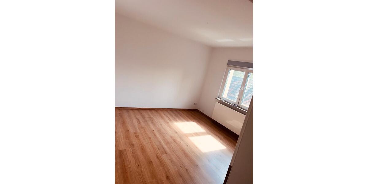 Etagenwohnung Oberhausen Rothebusch - 3 Zimmer, 70 m&sup2;, 850&euro; | Angebot:26302889