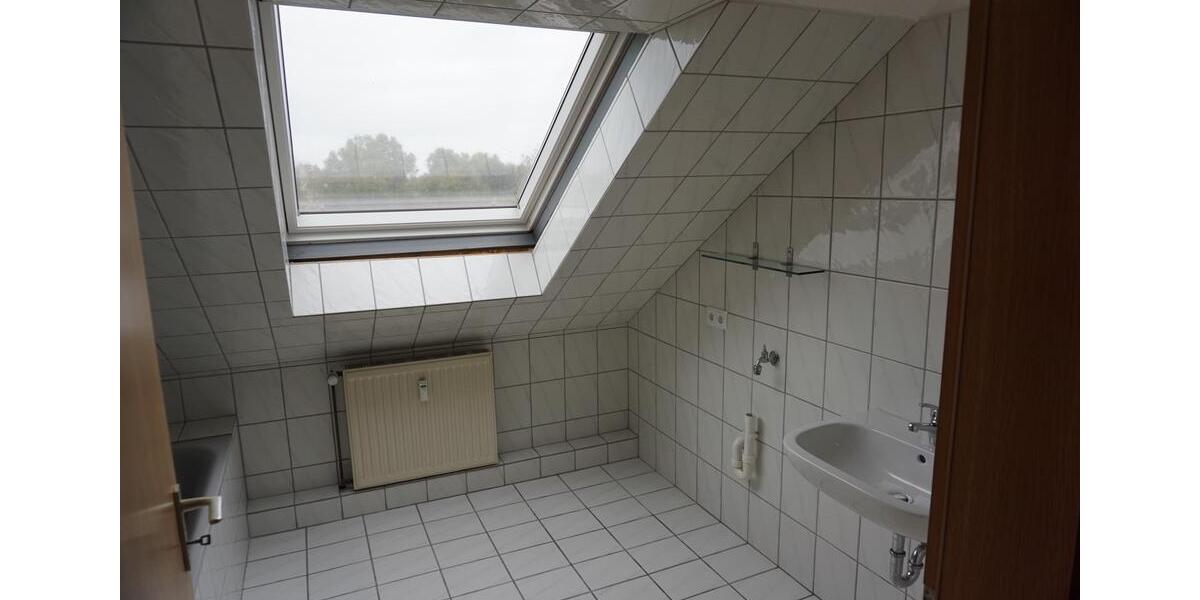 5,8% Rendite sofort - 4 Zimmer Wohnung in Duisburg Meiderich 4 zimmer