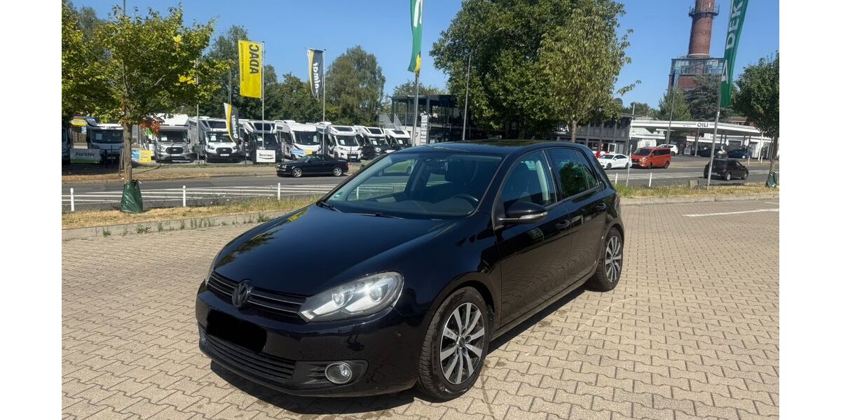 VW Golf 147.000 km 6.800 &euro; Essen 45143