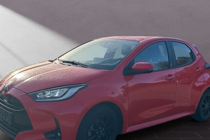 Toyota Yaris 51.023 km 18.900 &euro; Wesel 46485