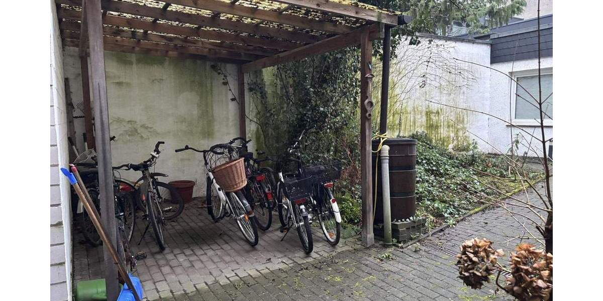 Etagenwohnung Krefeld Inrath/Kliedbruch - 2 Zimmer, 63 m&sup2;, 109.000&euro; | Angebot:25212979