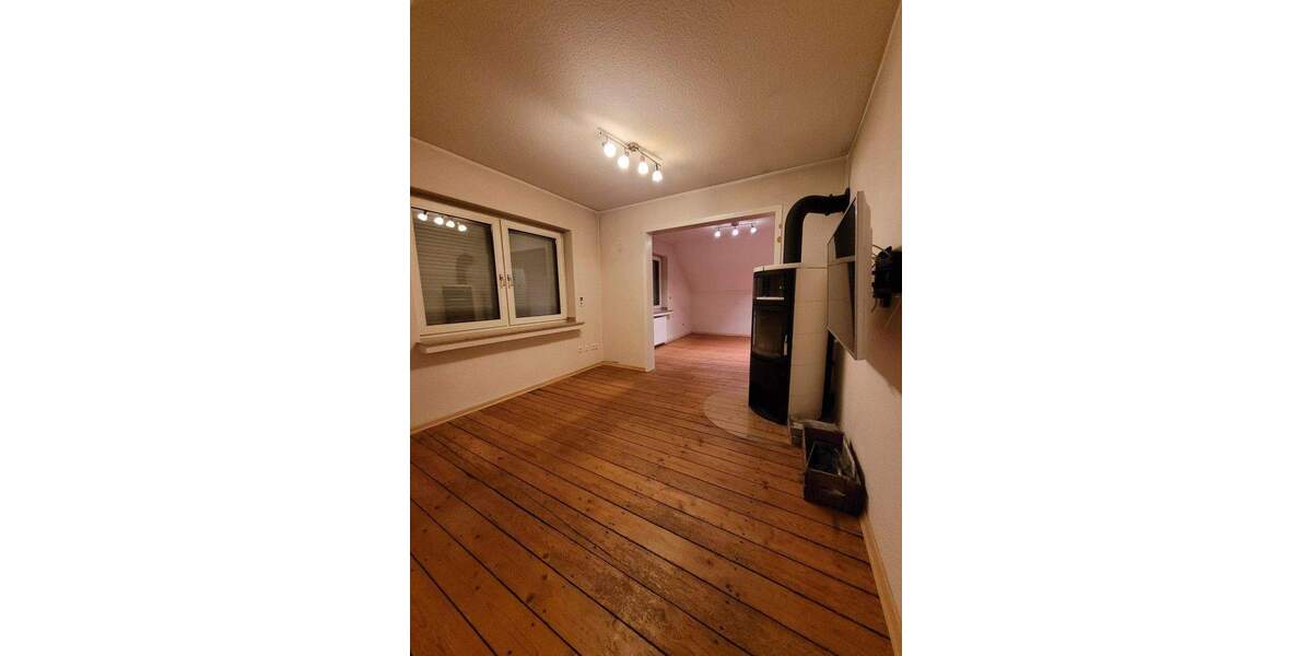 Großzügiges Haus mit auf 800 m² Grundstück mit ca.60 m² naturbelassenen Schwimmteich in Herten 1 zimmer