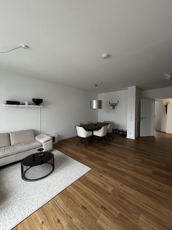 Bezugsfertige Wohnung - Einfach Möbel rein und Füße hoch! zimmer