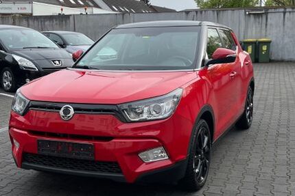 SsangYong Tivoli 69.000 km 4.600 &euro; Oberhausen 46117