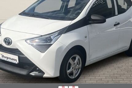 Toyota Aygo (X) 43.684 km 9.990 &euro; Dorsten 46282