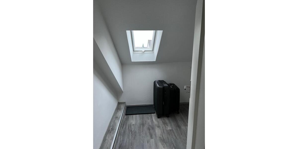 Dachgeschoßwohnung Bochum Altenbochum - 2 Zimmer, 70 m&sup2;, 605&euro; | Angebot:26367856