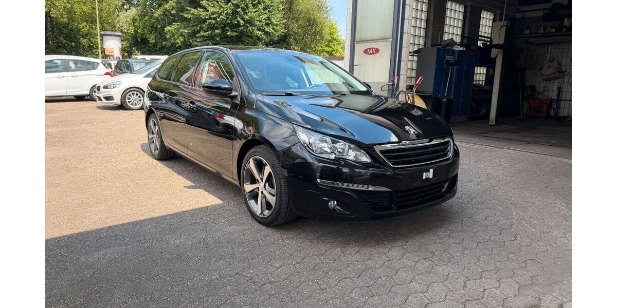 Peugeot 308 150.000 km 6.980 &euro; Essen 45141