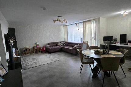 Schöne Eigentumswohnung 3 zimmer