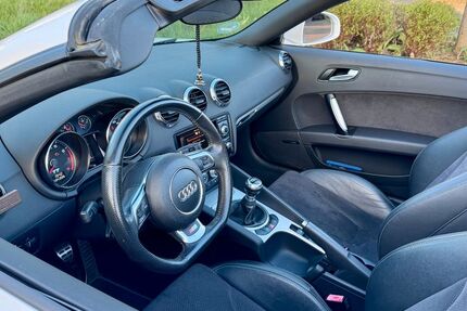 Audi TT 174.000 km 13.200 &euro; Oberhausen 46149