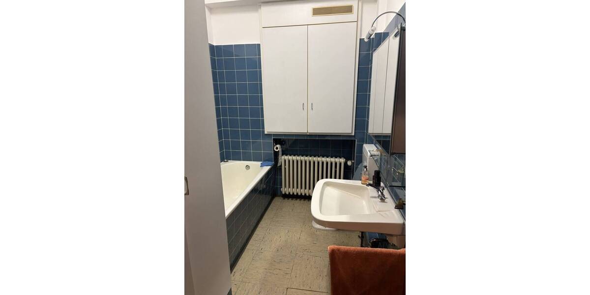 Mehrfamilienhaus, Wohnhaus Krefeld Cracau - 7 Zimmer, 199 m&sup2;, 590.000&euro; | Angebot:23964215