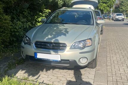 Subaru Outback 224.000 km 4.000 &euro; Düsseldorf 40589