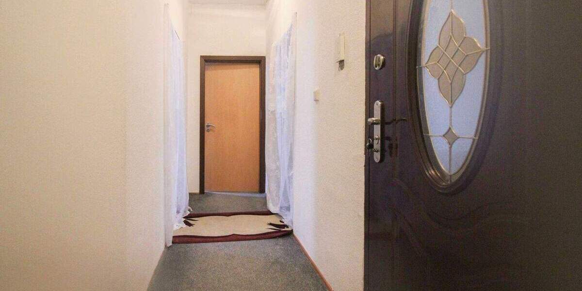 Etagenwohnung Krefeld Dießem/Lehmheide - 6 Zimmer, 127 m&sup2;, 179.000&euro; | Angebot:25037977