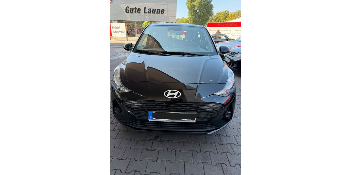 Hyundai i10 9.500 km 12.490 &euro; Essen 45326