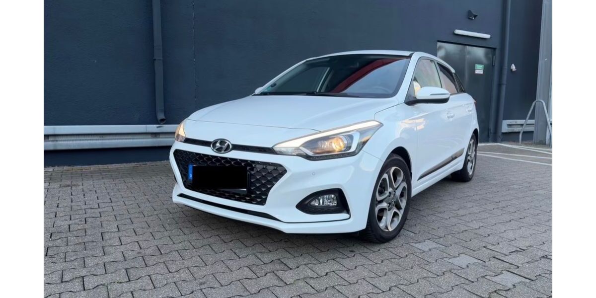 Hyundai i20 81.160 km 9.999 &euro; Mülheim an der Ruhr 45472