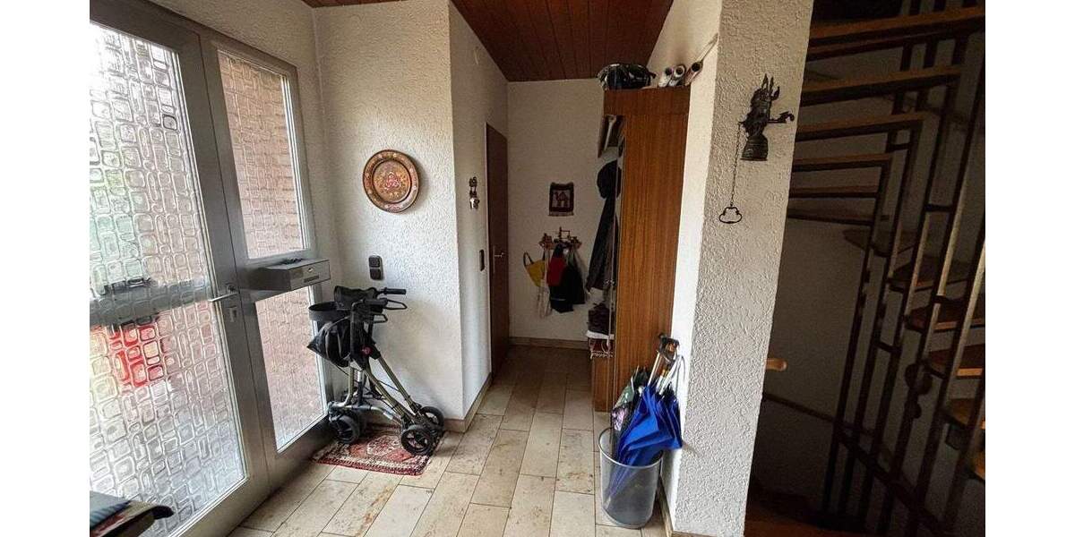 Reihenmittelhaus Krefeld Fischeln - 5 Zimmer, 105 m&sup2;, 395.000&euro; | Angebot:25820518