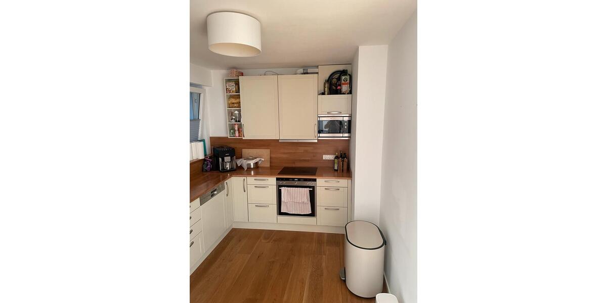 Modernisierte 3,5 Zimmer Eigentumswohnung mit Kamin 3.5 zimmer