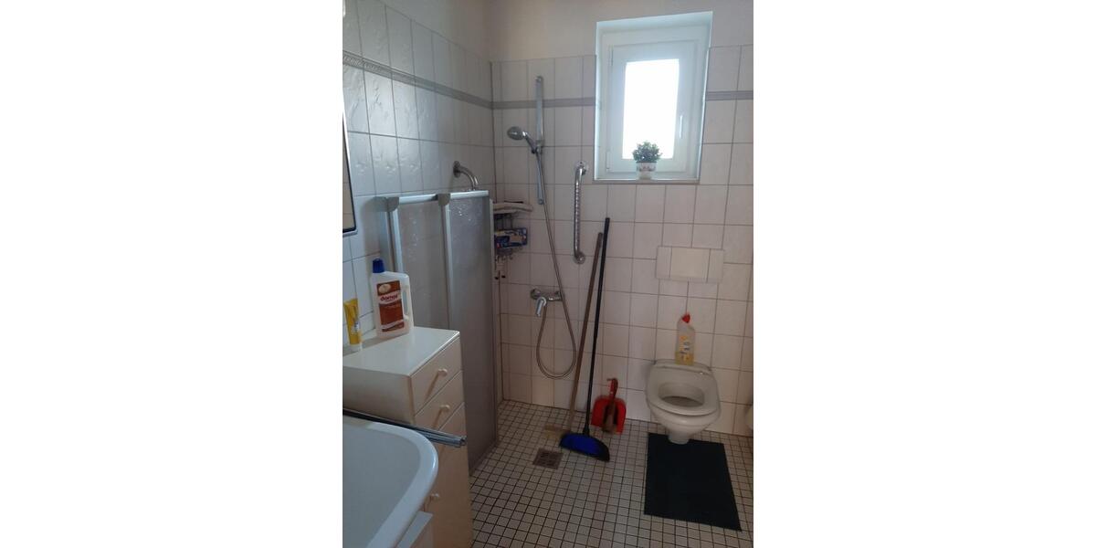 2 12 Zimmer - Erdgeschoss - 55m² 2.5 zimmer