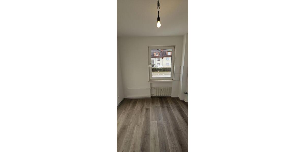 Etagenwohnung Oberhausen Rothebusch - 2 Zimmer, 63 m&sup2;, 489&euro; | Angebot:25418822