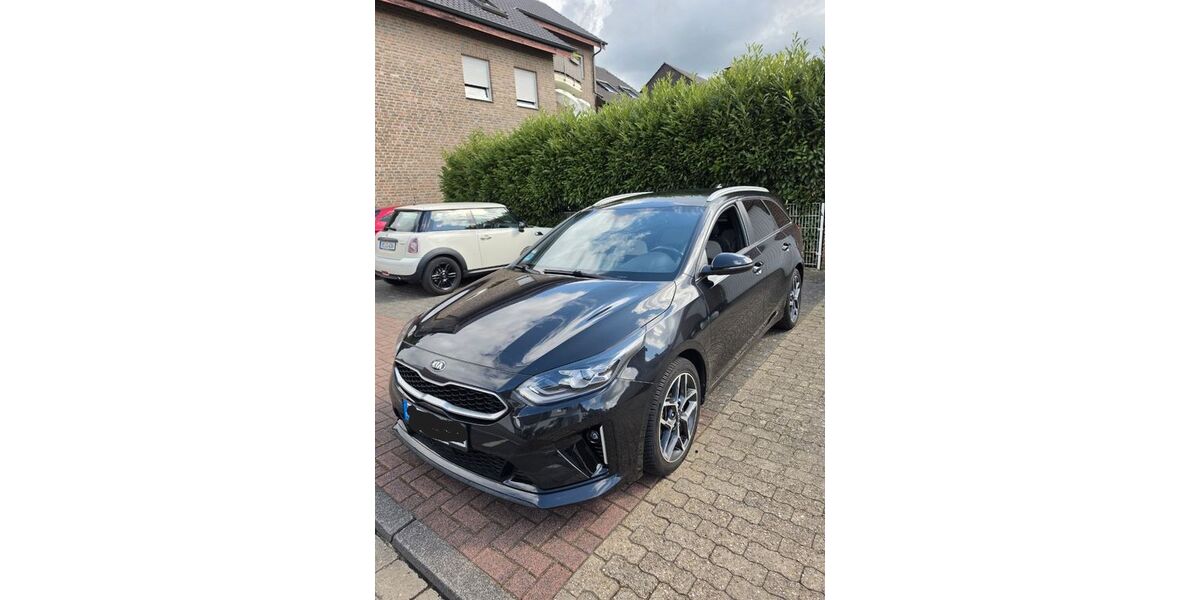 Kia ceed Sportswagon 101.500 km 16.900 &euro; Dorsten 46284