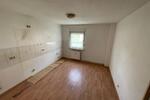 Schöne Erdgeschoss 2,5 Zimmer Wohnung zu verkaufen