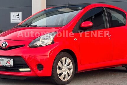 Toyota Aygo (X) 159.000 km 3.499 &euro; Mülheim an der Ruhr 45475