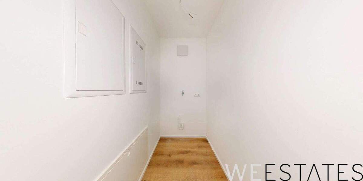 Etagenwohnung Düsseldorf Eller - 2 Zimmer, 63 m&sup2;, 1.220&euro; | Angebot:24648590