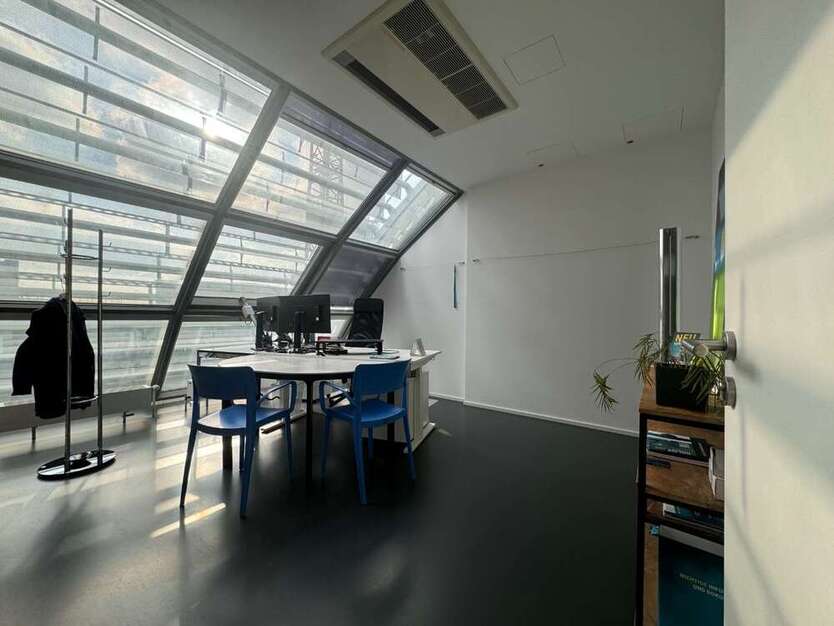 Büro in Düsseldorf 12.000 € 801 m²
