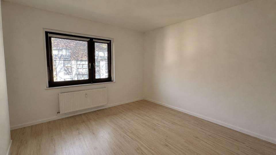 Mehrfamilienhaus, Wohnhaus Erkrath - 6 Zimmer, 167 m&sup2;, 499.000&euro; | Angebot:26821793