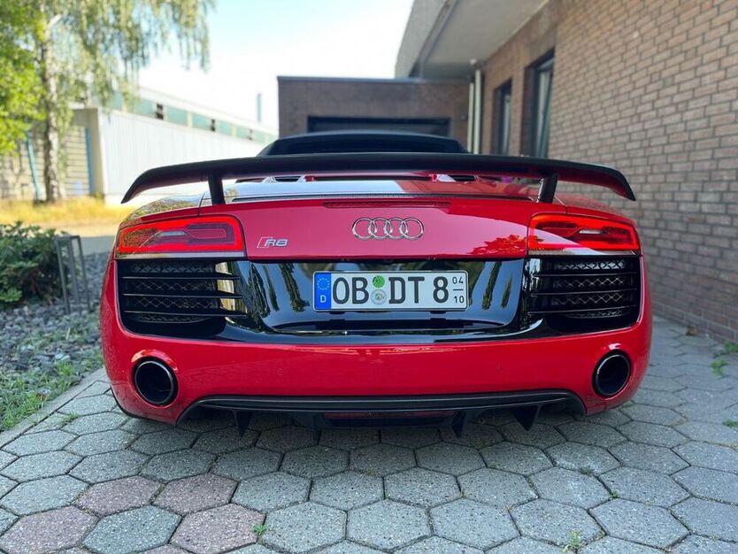R8